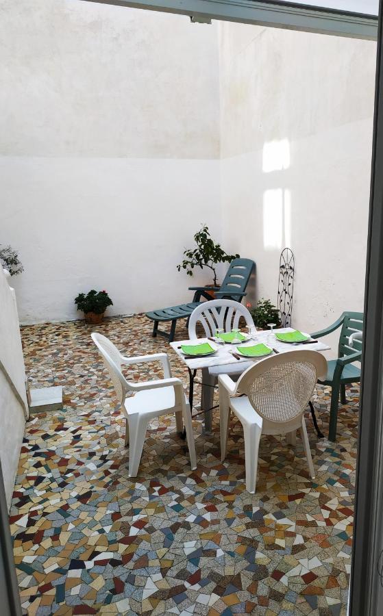 Exceptionnel : Hypercentre Biarritz T2 Avec Patio Apartment Bagian luar foto